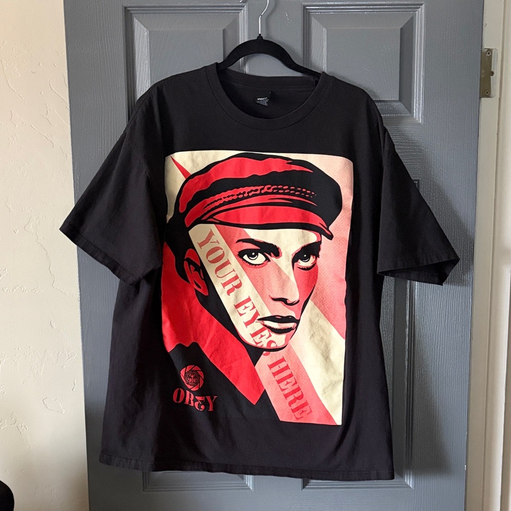 Obey Black Short-Sleeve Tee with Red and Cream Portrait Print
